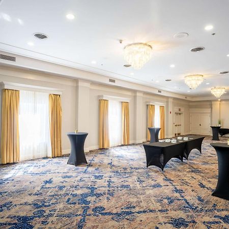 Hilton St. Louis Frontenac Bagian luar foto