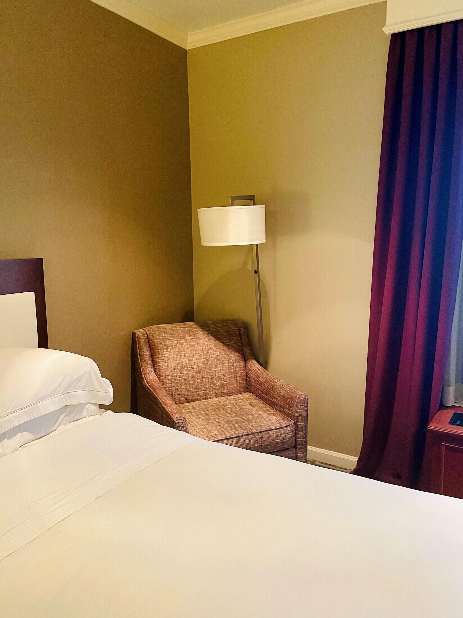 Hilton St. Louis Frontenac Bagian luar foto