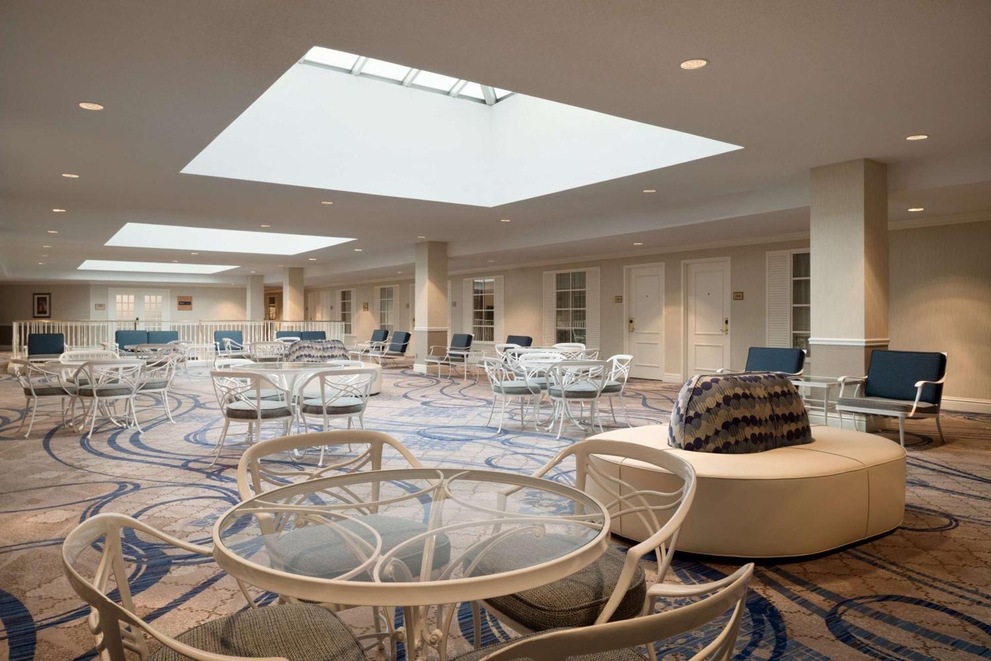 Hilton St. Louis Frontenac Bagian luar foto