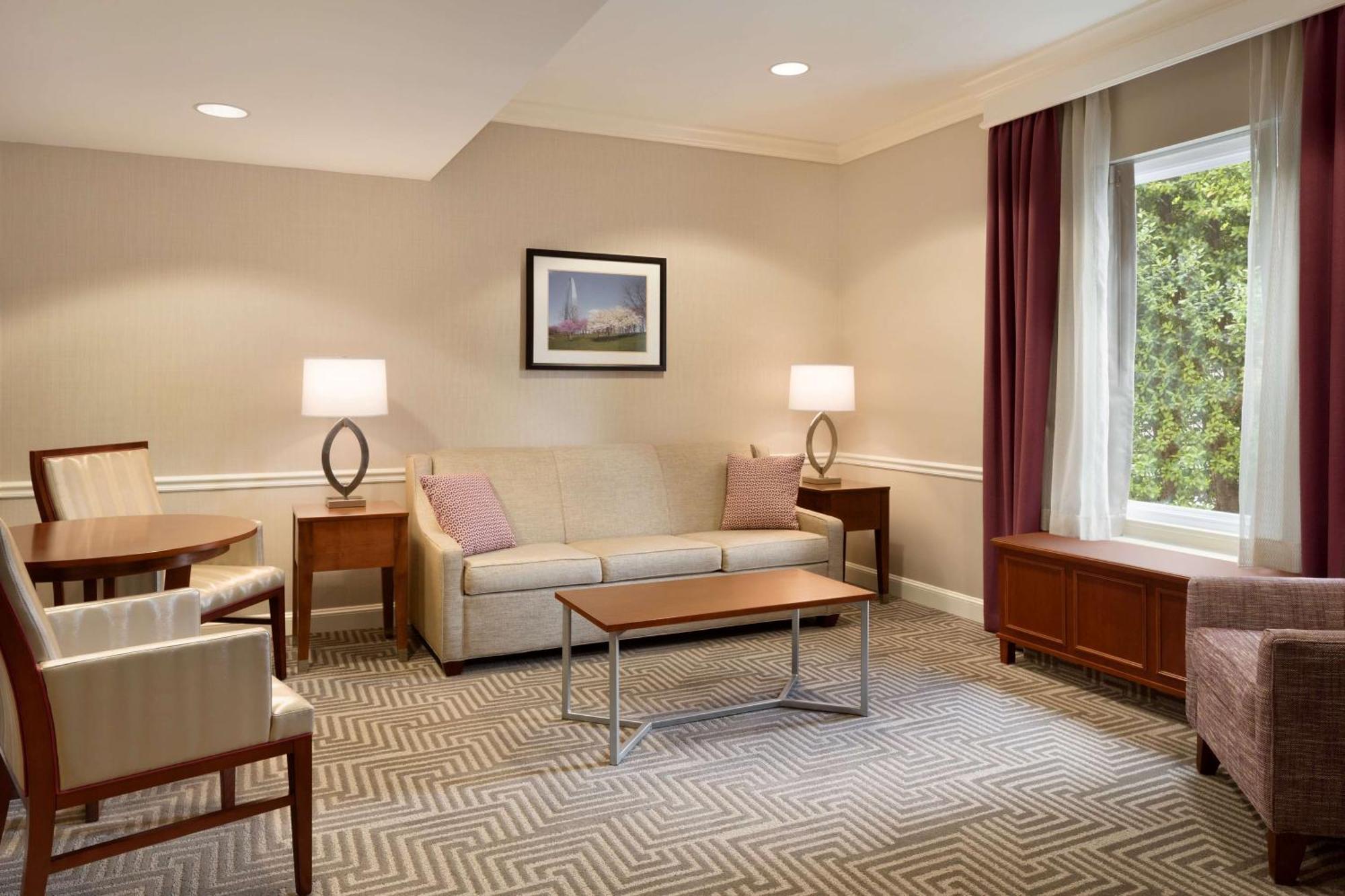 Hilton St. Louis Frontenac Bagian luar foto