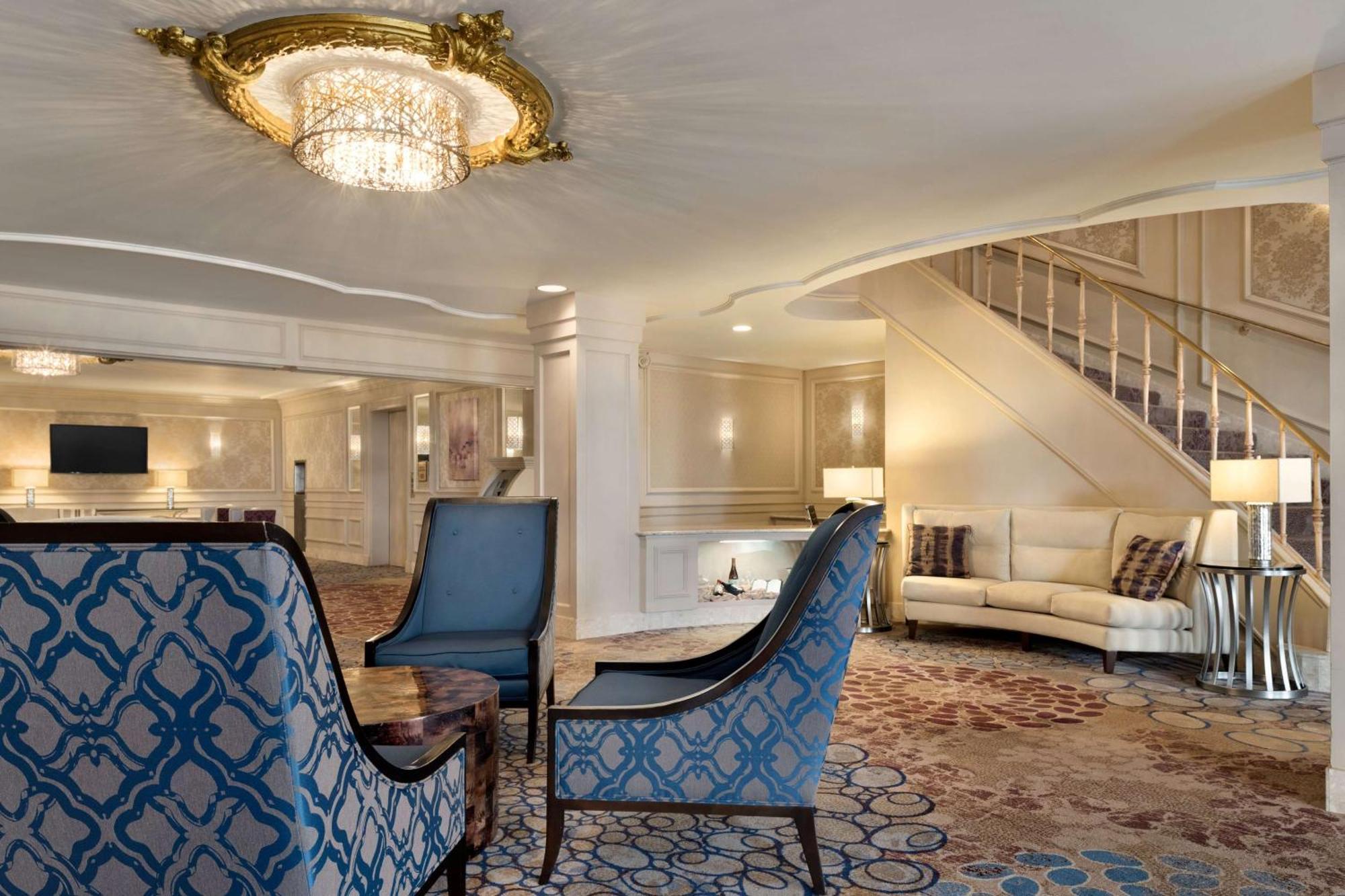 Hilton St. Louis Frontenac Bagian luar foto