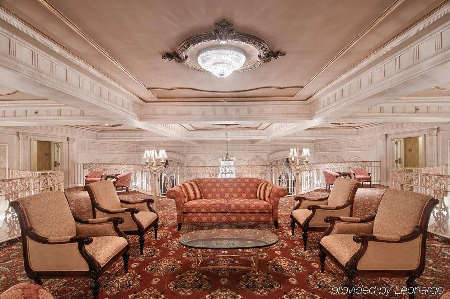 Hilton St. Louis Frontenac Interior foto